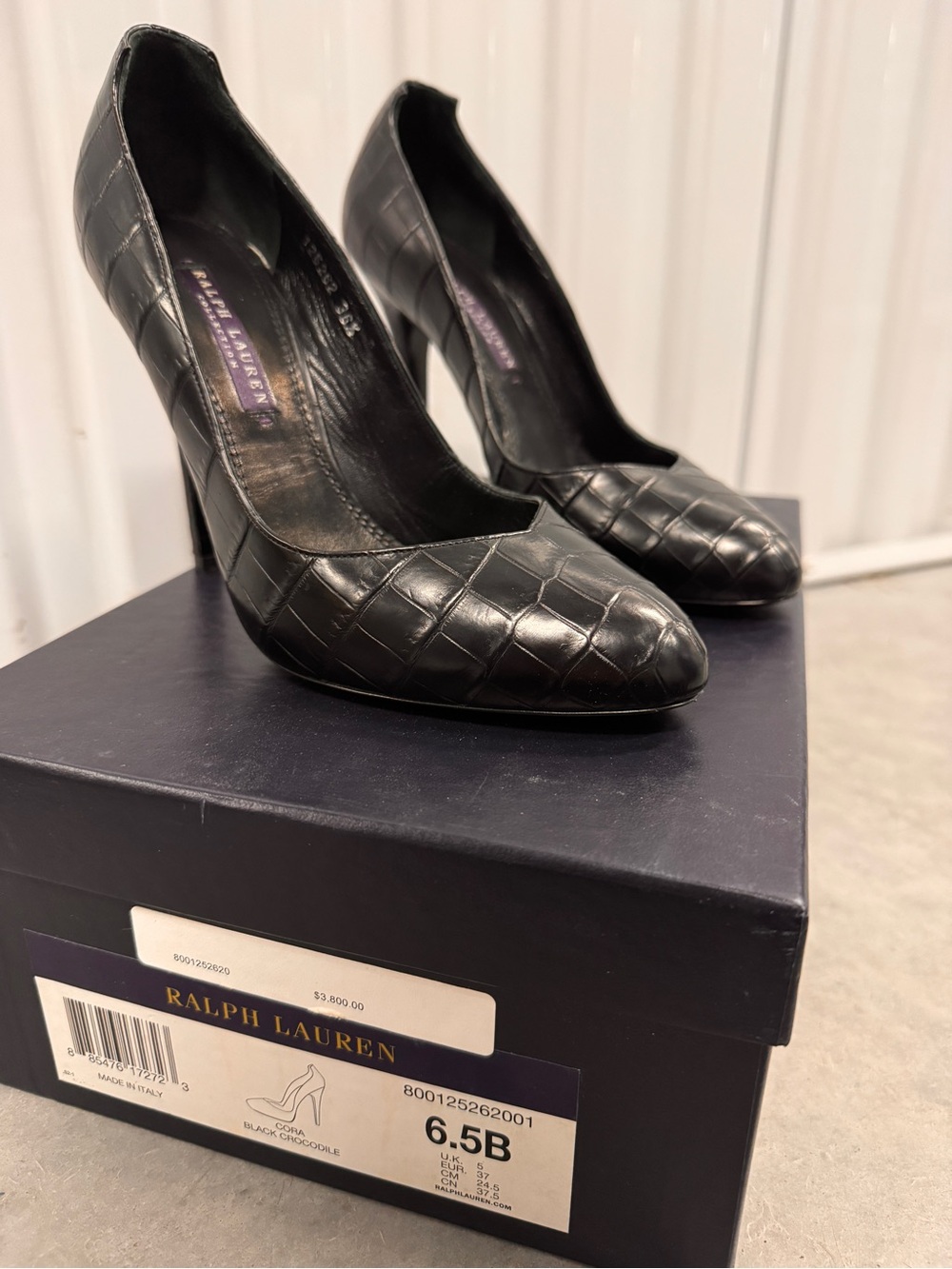 Ultra-luxury Purple Label byRalph Lauren Black 6B